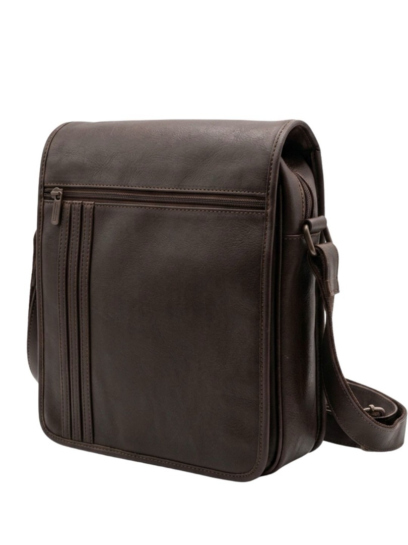 Bandolera Sidney en café